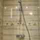 wygodna duża łazienka z prysznicem w zakopanem w apartamencie sienkiewicza 2